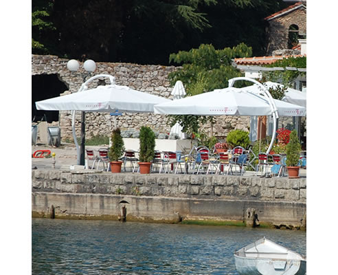 cantilevered parasols