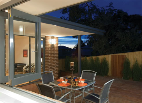 aluminium bi-fold window