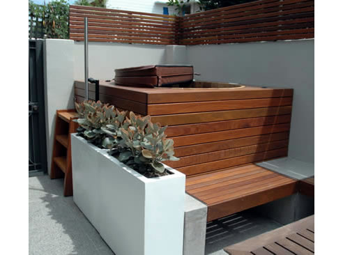 cedar hot tub