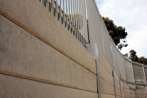 concrete sleeper panel retaining wall