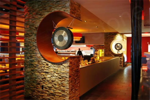stone veneer cladding in restaurant
