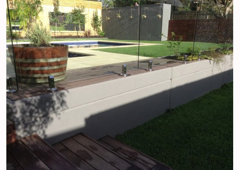 water storage retainer wall