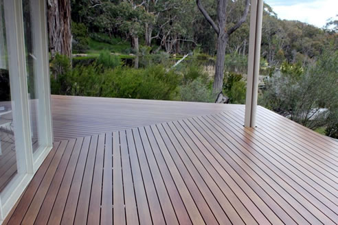 Bushfire Safe Deck DecoDeck aluminium decking