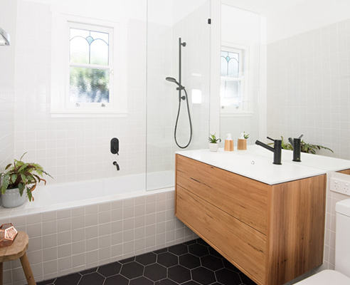 Period Home Attic Extensions: Bathroom