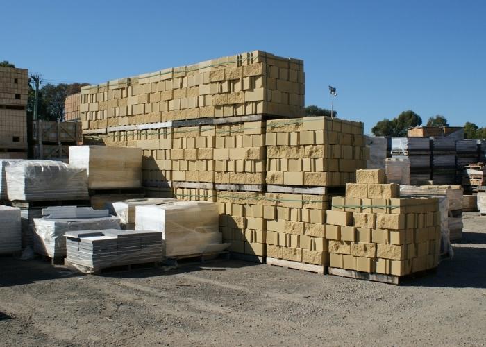 Dry Stack Retaining Wall Blocks by Simons Seconds