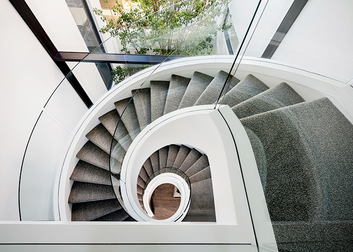 Frameless Toughened Structural Laminated Glass Balustrade by Bent & Curved Glass