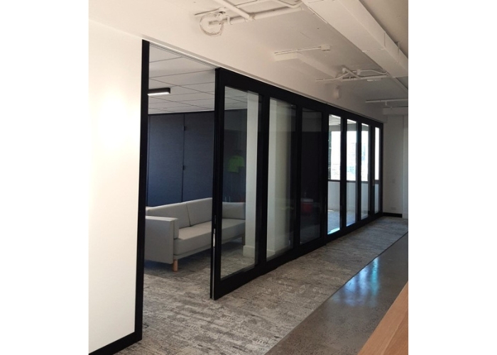 Movable Acoustic Walls for Meeting Areas from Bildspec