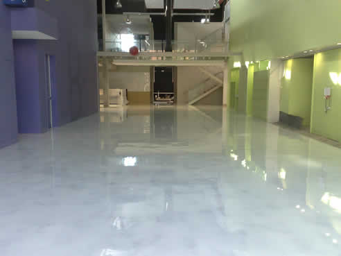 Faux White Marble polished concrete by Sexy Concrete Coatings