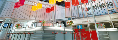 exhibition display setup