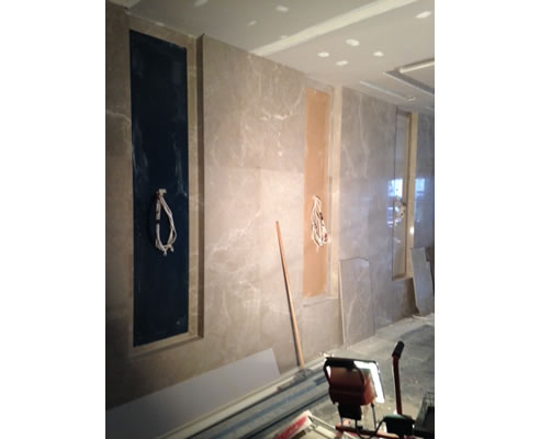 marble cladding supported by slimline stoneclips