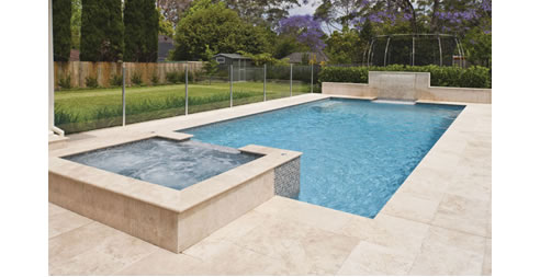 travertine swimming pool surround