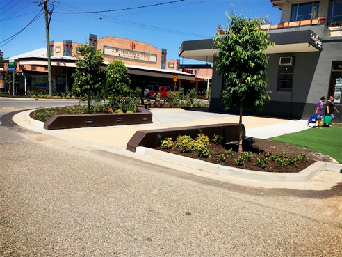 Streetscape installation from LATICRETE