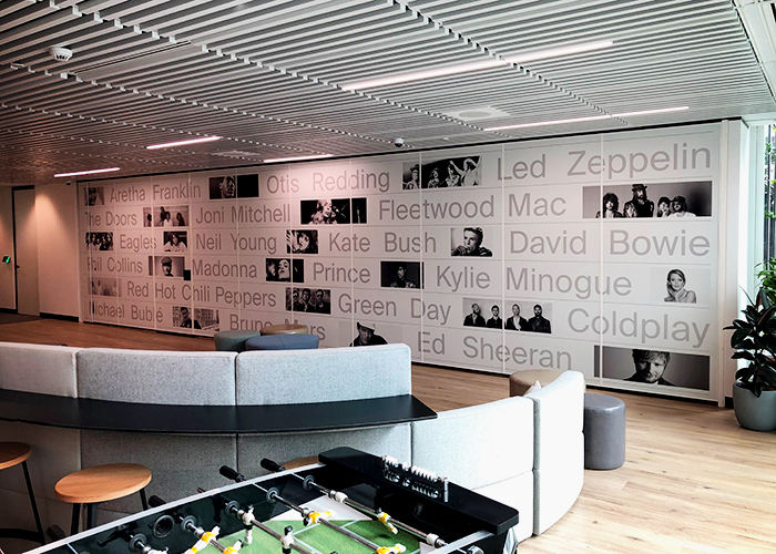 Stylish Operable Walls for Warner Music from Bildspec