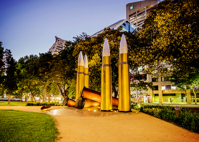 Lighting of Hyde Park Memorial Sculpture with WE-EF