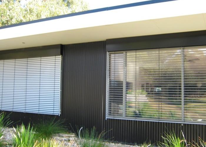 Retractable External Aluminium Louvres from Shadewell.