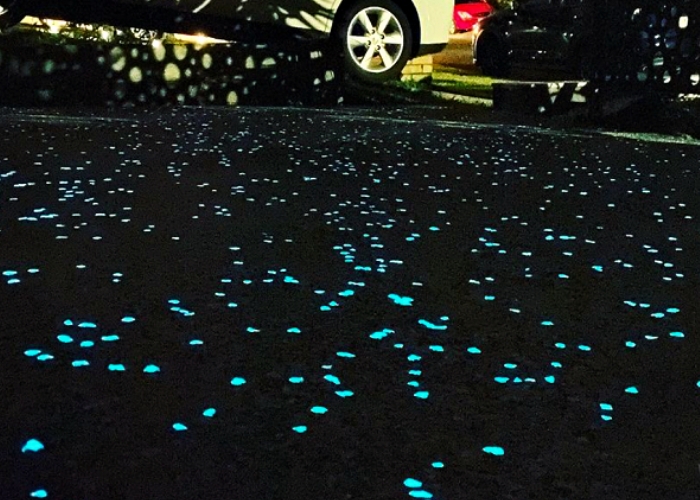 Glow Stones for Concrete by Schneppa Glass