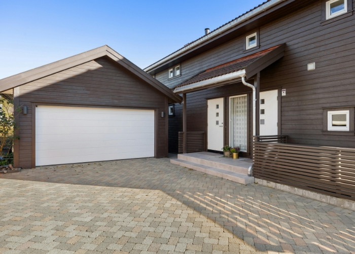 DIY Garage Insulation by Versiclad