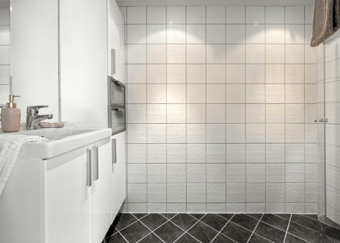 Sealer for Cement Based Grout by Laticrete