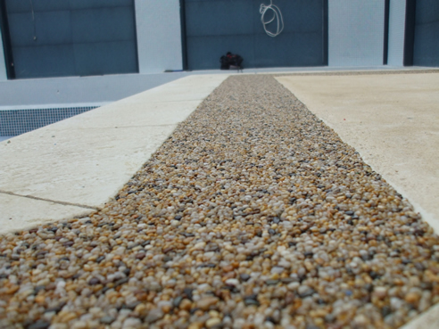 pool pebble paving