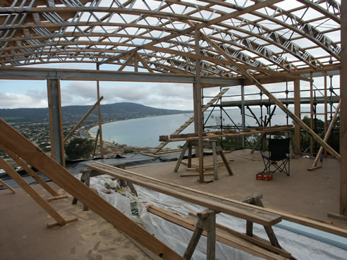 curved roof trusses
