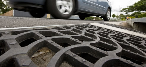gatic access and drainage cover