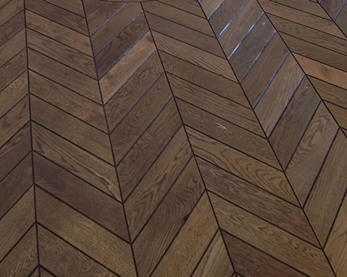 chevron parquetry floor