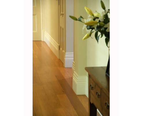 customised skirting rail moulding hallway