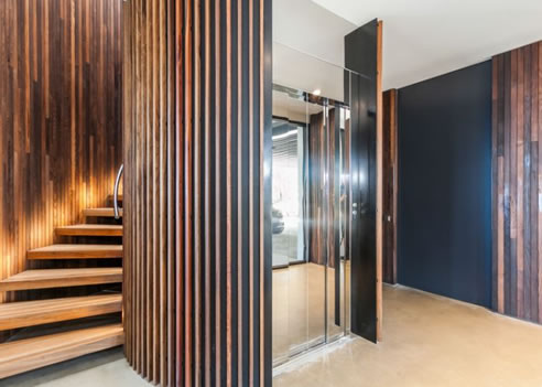 domusevolution lift pole house