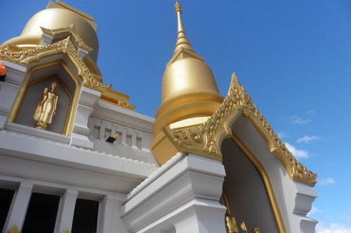 keim roylan gold paint buddhist temple
