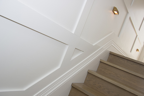 staircase skirting board