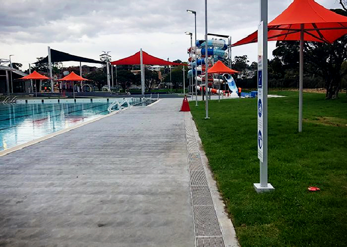 Anti-Slip Channels at the Oak Park Aquatic Centre