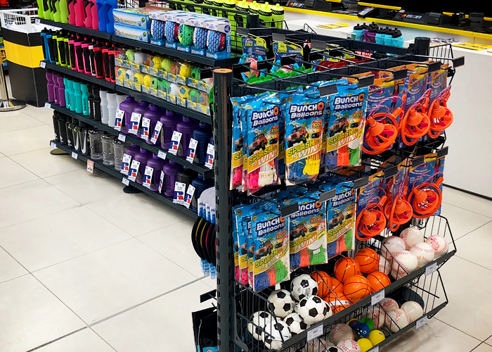 In-Queue Merchandising Systems from SI Retail