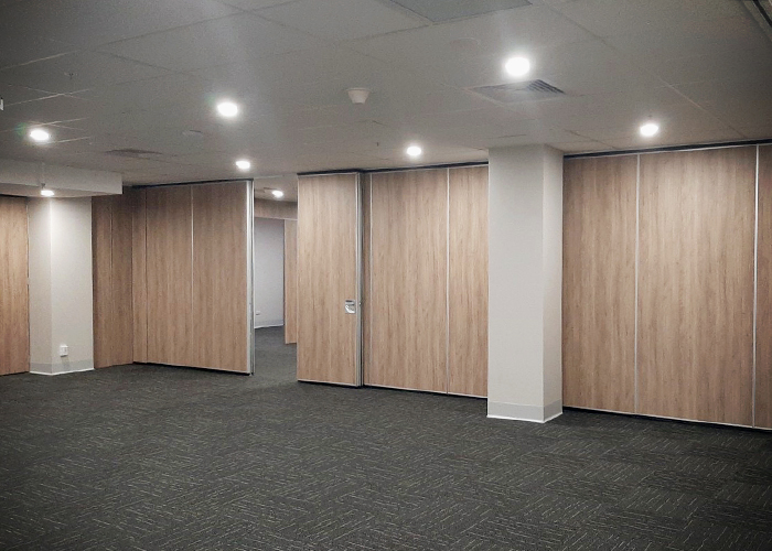 Operable Walls for Wesley Mission Conference Venue by Bildspec