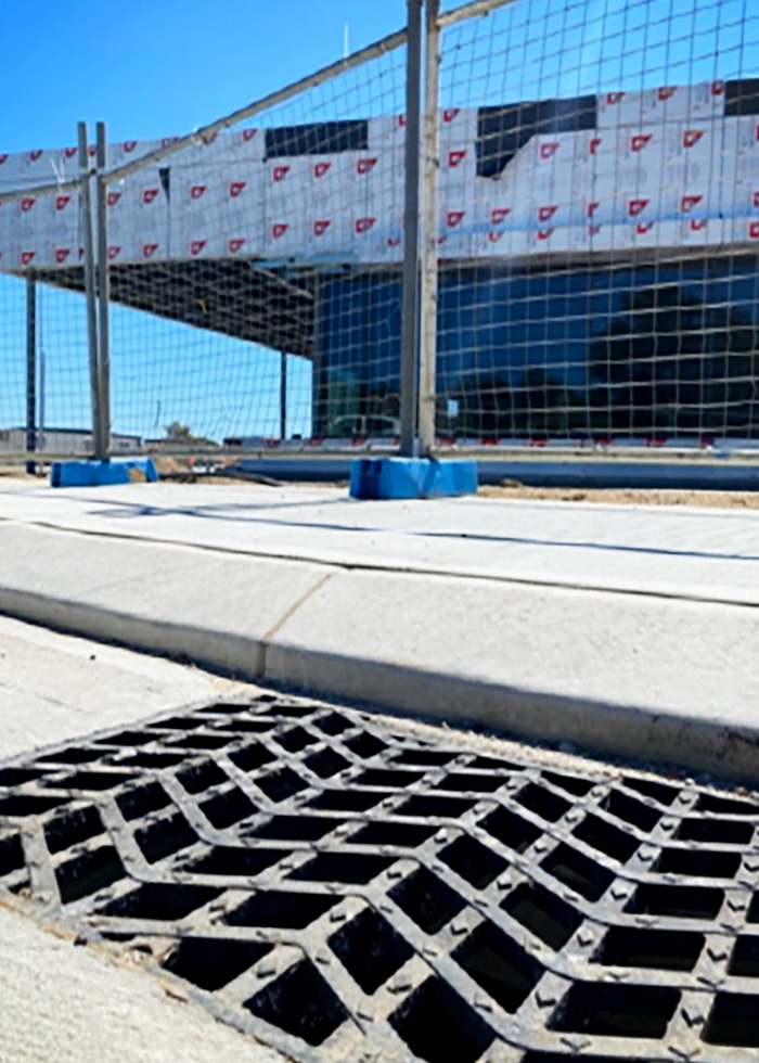 Manhole Covers & Drainage Grates for METRONET from EJ