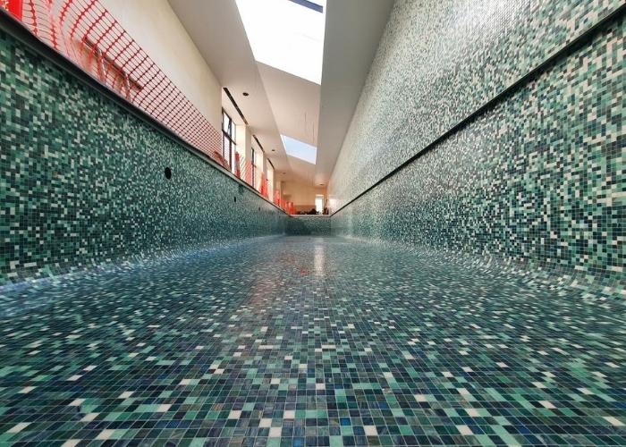 Tiled Feature Wall for Indoor Pools by Laticrete