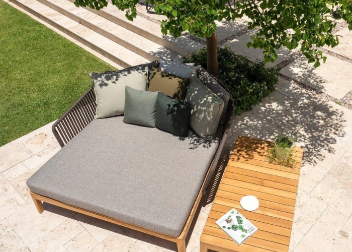 Outdoor Furniture Sale by Cosh Outdoor Living