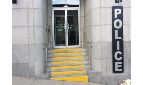non-slip exterior stair nosing