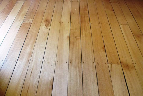 teak floor finished with hardwax oil