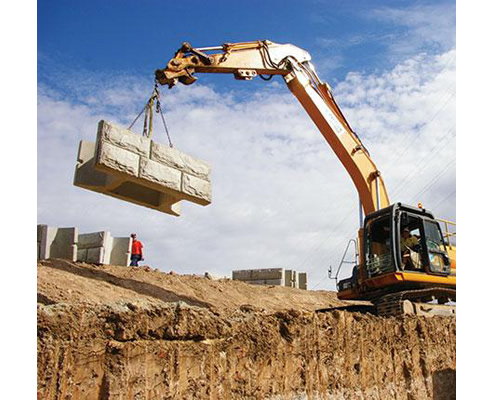 constructing engineered retaining wall