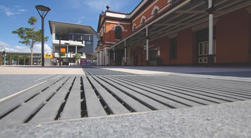 Pedestrian Safe Trench Grate