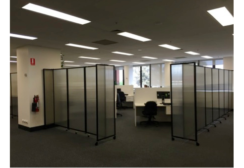 polycarbonate office partitions