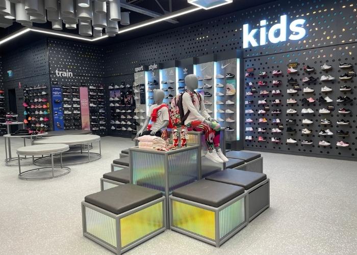 Custom Fixtures, Displays and Shopfittings by SI Retail