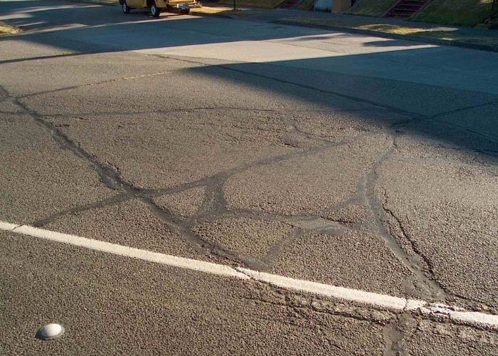 Caulking Services for Roads by Danlaid