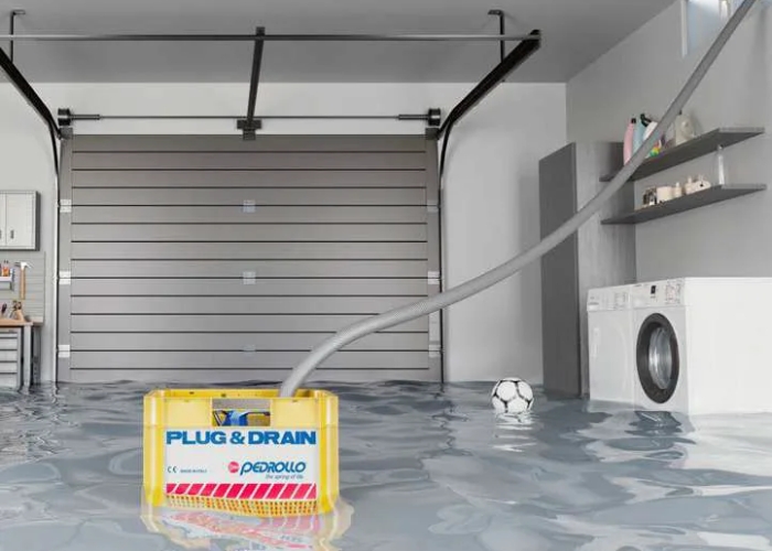 Plug and Drain Kit for Flood Management by Maxijet