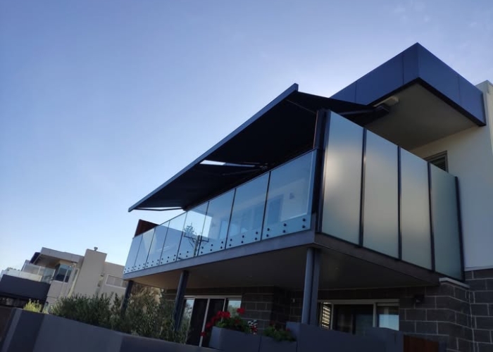 Retractable Awning for Balconies by Shadewell