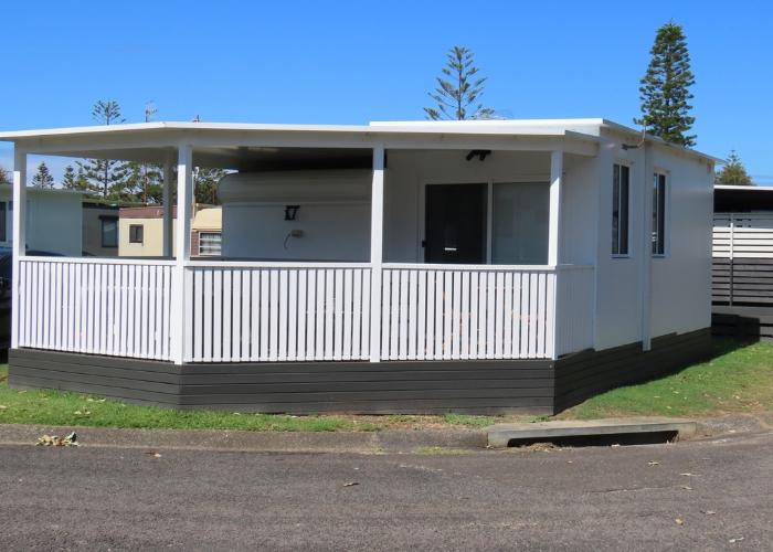 Insulated Panels for Caravan Annexes by Versiclad