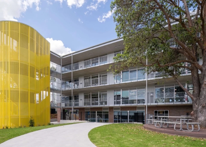 Benefits of Louvre Systems for Schools by Safetyline Jalousie