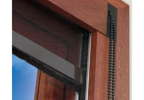 integrated window flyscreen system
