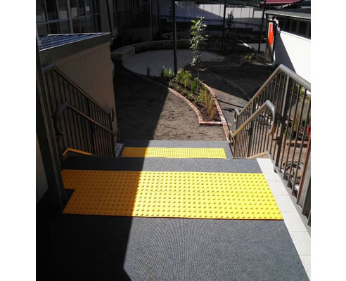 peel and stick stair tactiles