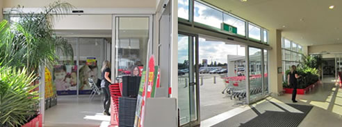 automatic shopping centre doors